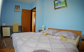 House Sandi, Village Jursici